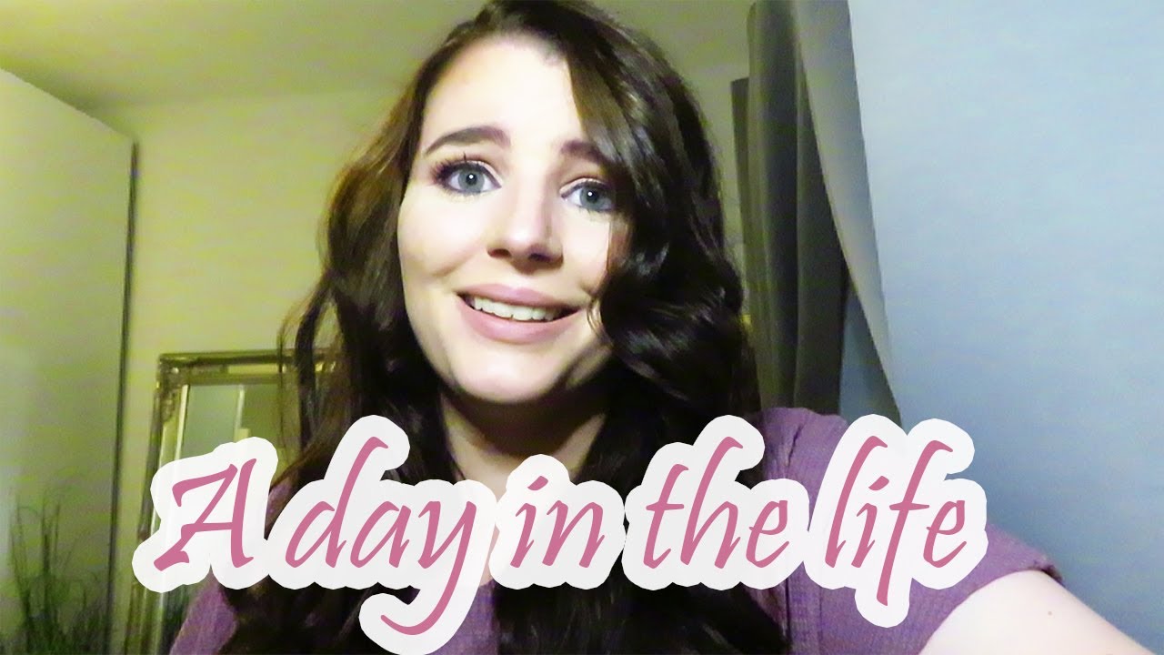 A DAY IN THE LIFE | Sarah Dee
