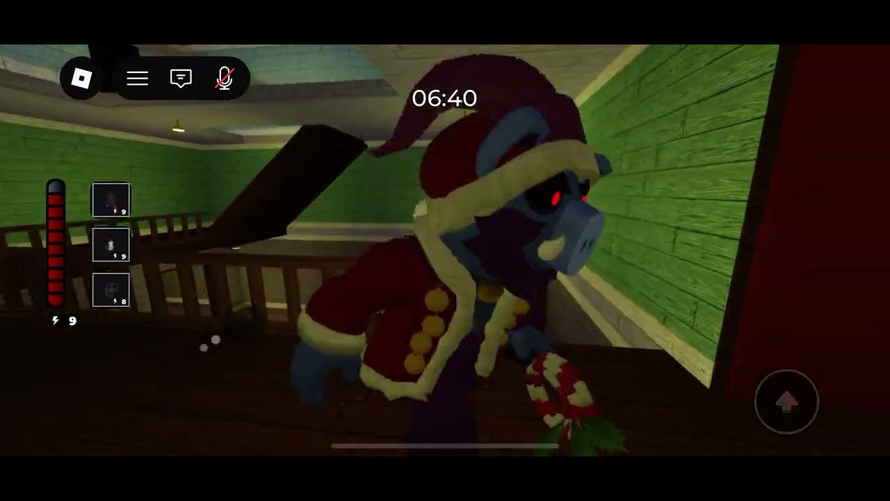 house gameplay as piggy (w)