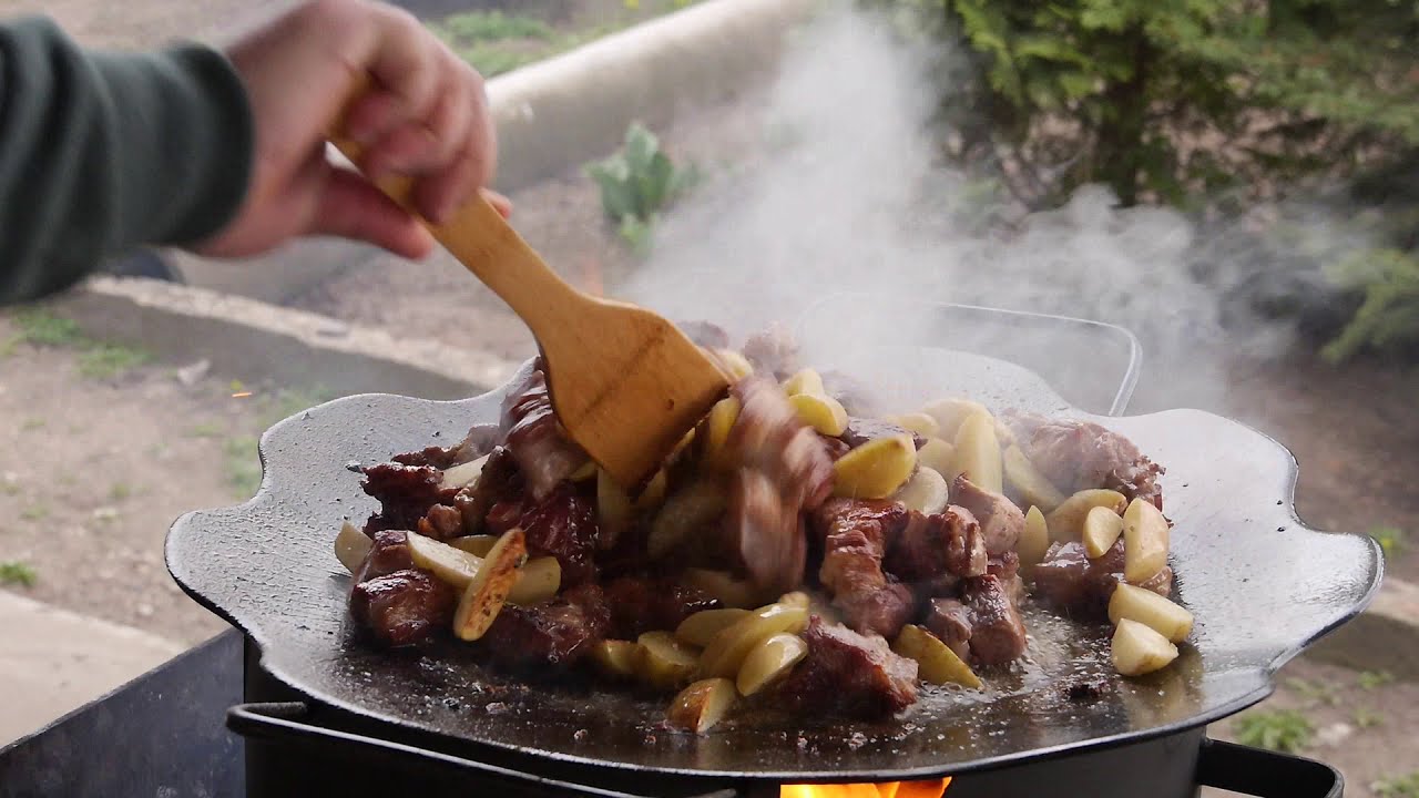 ЖАРКОЕ НА САДЖЕ. СВИНИНА С КАРТОФЕЛЕМ НА САДЖЕ от КУЛИНАР КАВКАЗА.