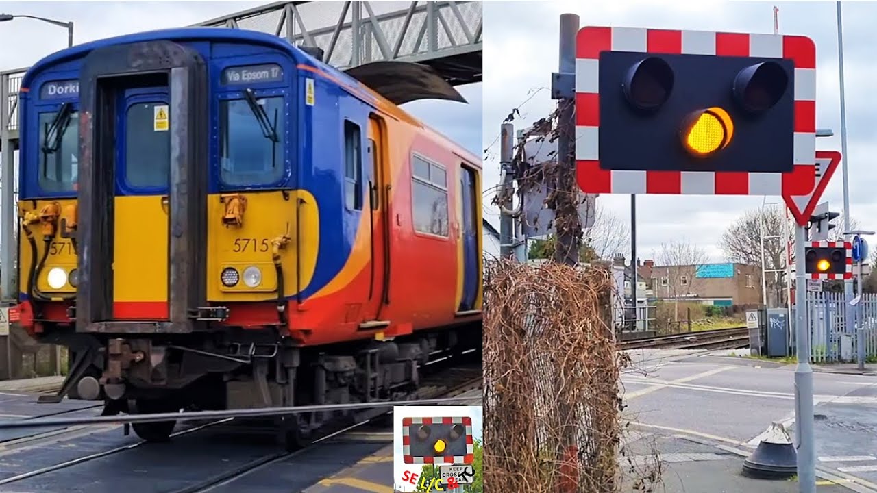 West Barnes Level Crossing, Greater London