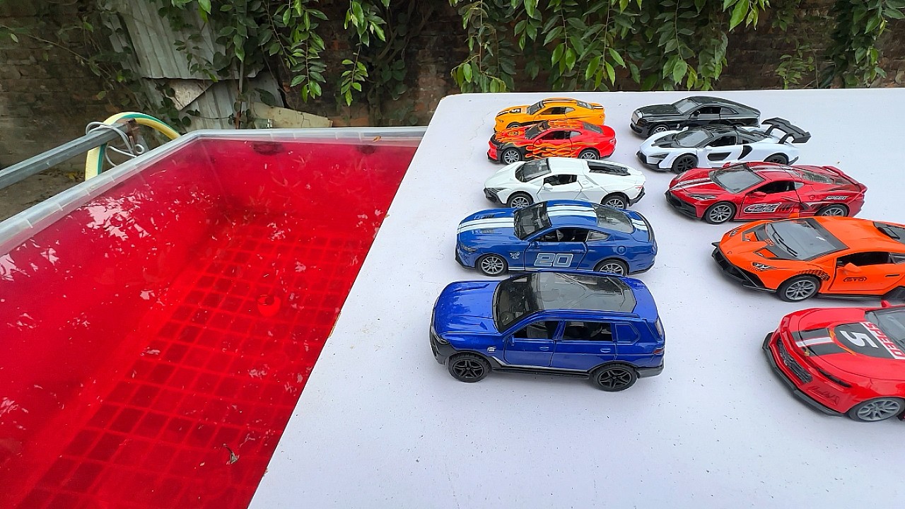 Cars Fall In The Water Welly Cars #236