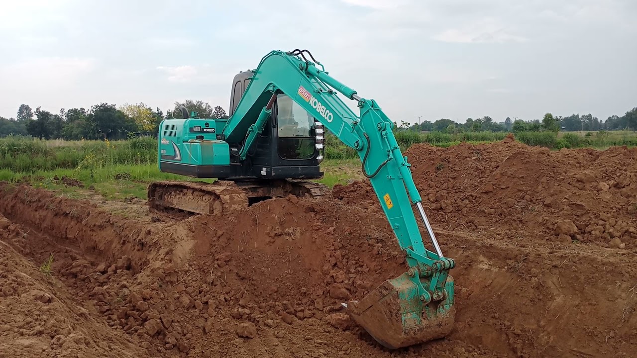 sk75ขุดบ่อเลี้ยงหอย