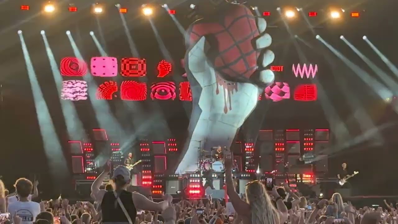 Green Day. American Idiot live from Isle of Wight Festival 2024