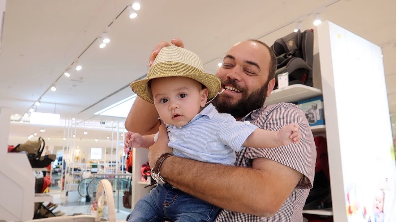 Belanja Peralatan Makan Bayi