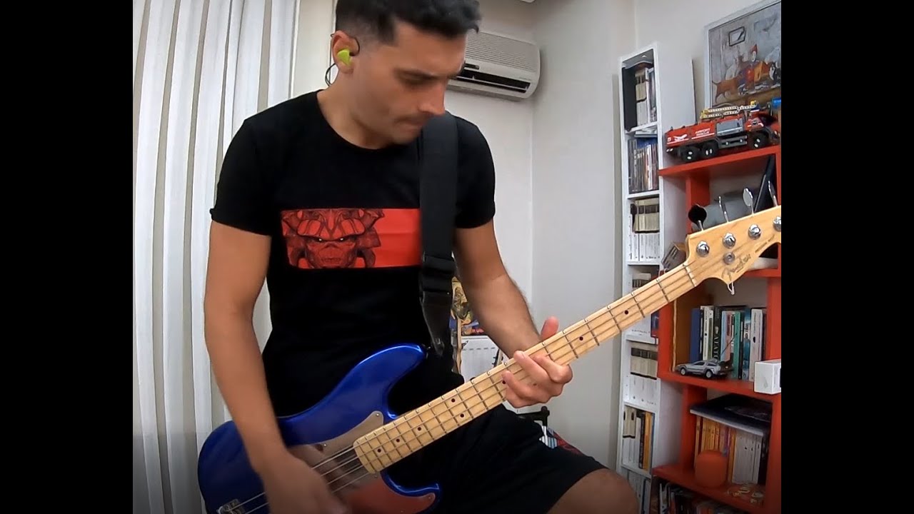 Iron Maiden - When Two Worlds Collide - Bass Cover
