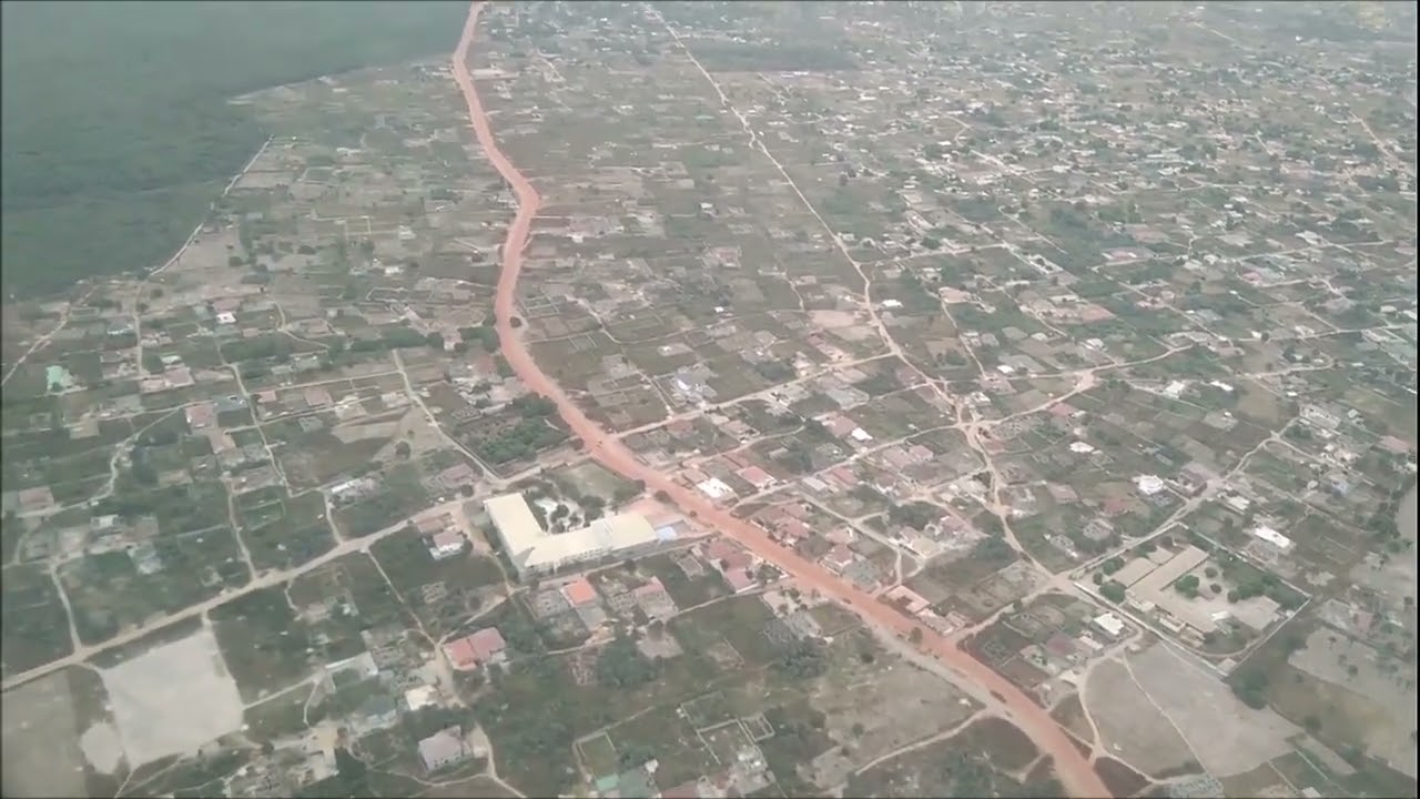 Approach and Landing on Yundum Banjul Int. Airport (BJL), Gambia.