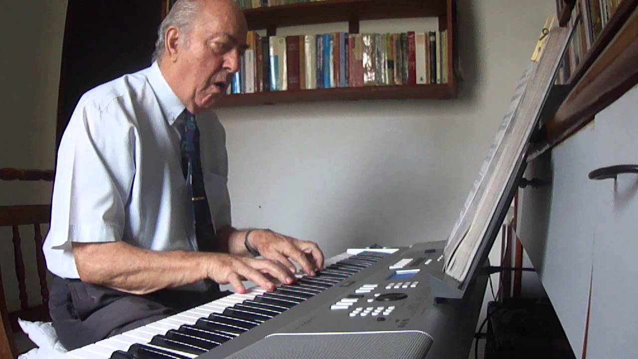 Ó Maria, vossos filhos protegei    melodia alemã    Fr  Basílio Röwer