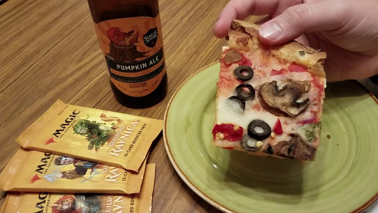 MTG ASMR - Guilds of Ravnica, Pizza and Beer!
