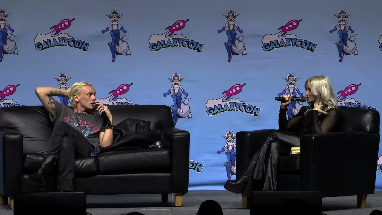 Jamie Campbell Bower | GalaxyCon Columbus 2024