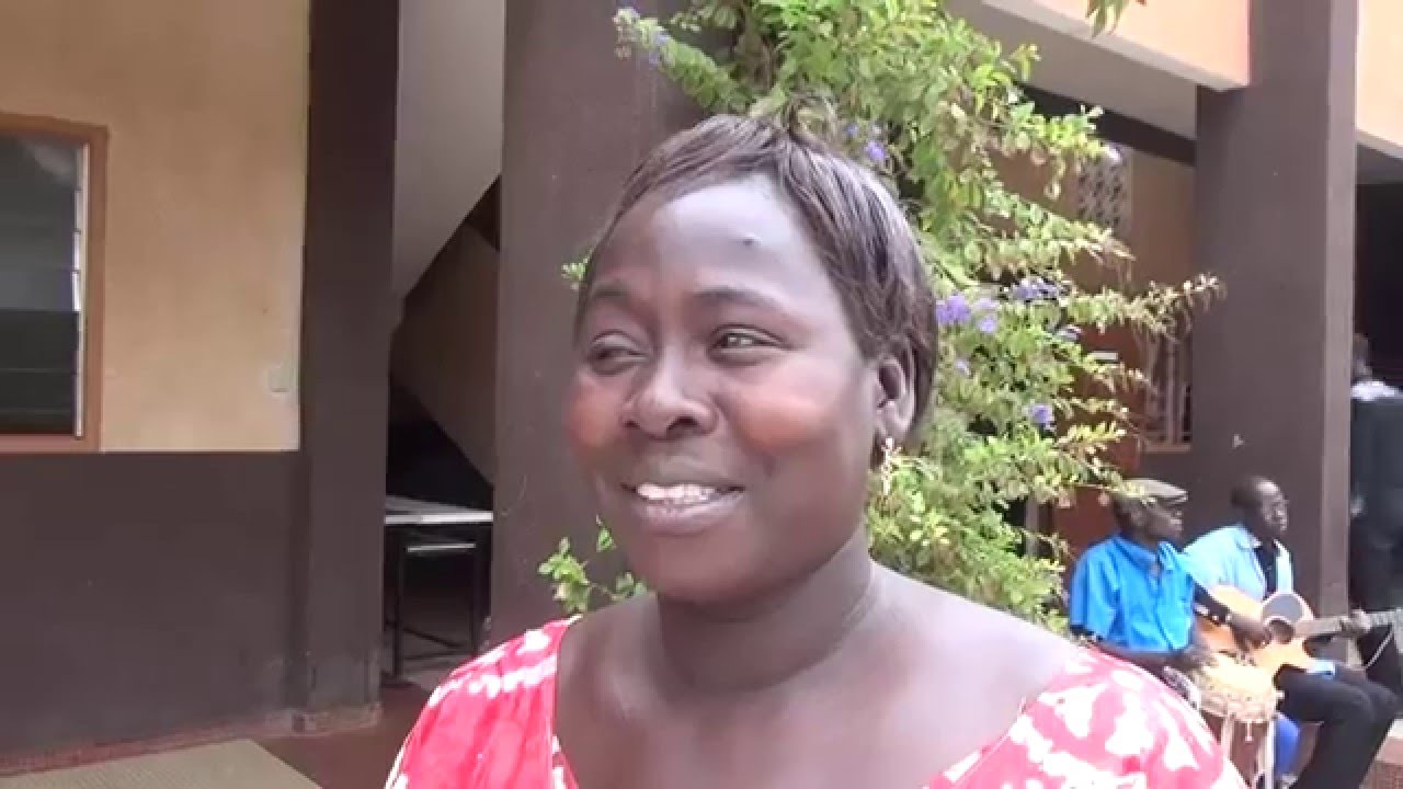 Chant de l'école St Eugène pour les 40 ans des OMI au Sénégal
