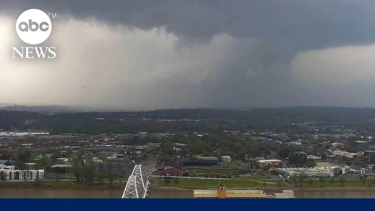'Catastrophic' tornado strikes Little Rock | WNT