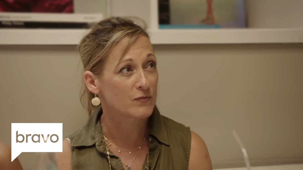 Summer House: Kyle Cooke Takes a Big Step with Amanda Batula... (Season 2, Episode 6) | Bravo