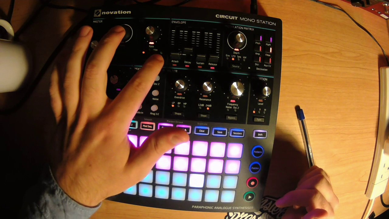Circuit Mono Station | Patch Tips - LFO as an envelope