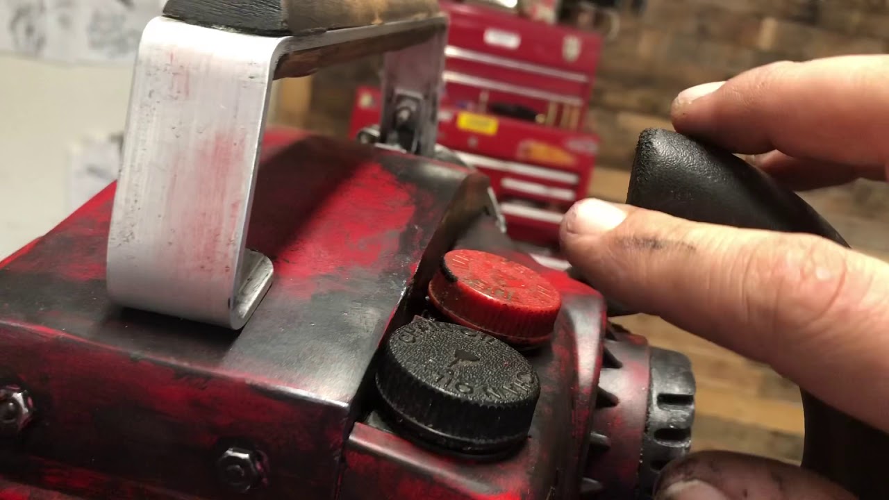 Evil Dead 2 cabin chainsaw build finale!  Also details explained