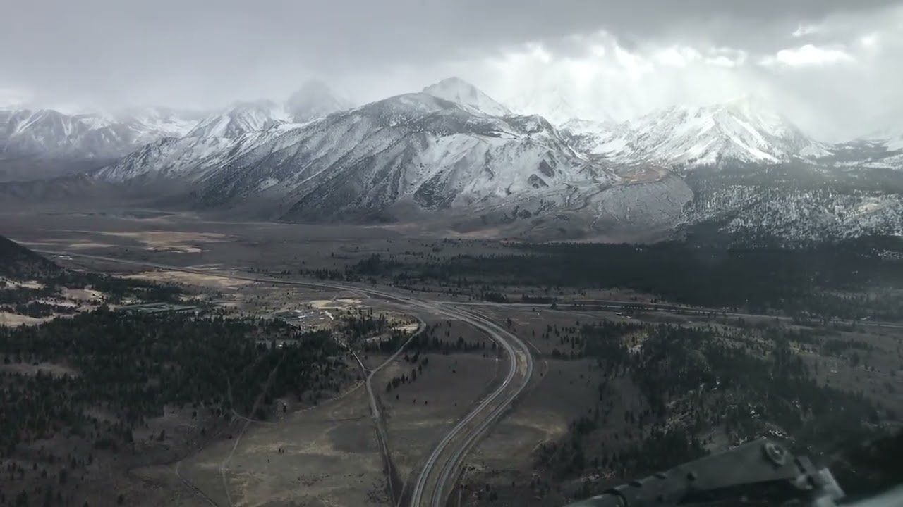 Mammoth Lakes (KMMH) RNP runway 9 DHC8-403 1080P