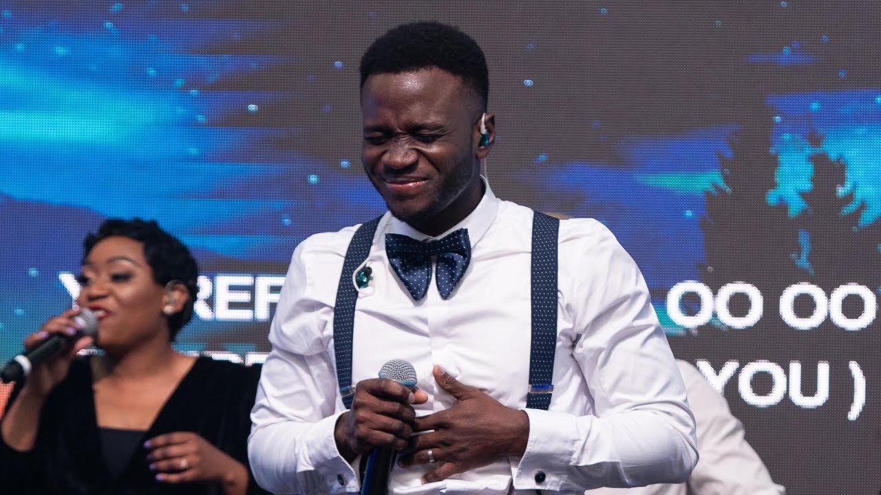INVITATION by Oxmart Prah (Official Live Video)