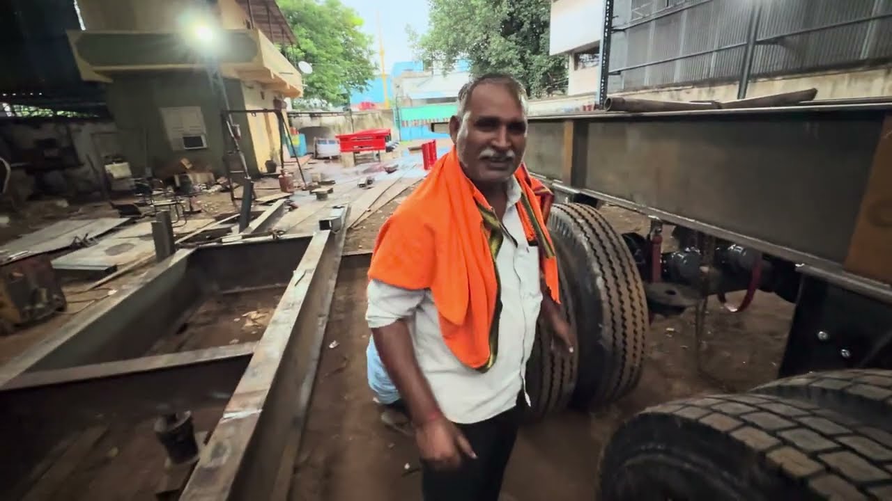 Aaj finally Tata Bs6 5525 Accident Truck ke cabin ka pura Saman company se a Gaya