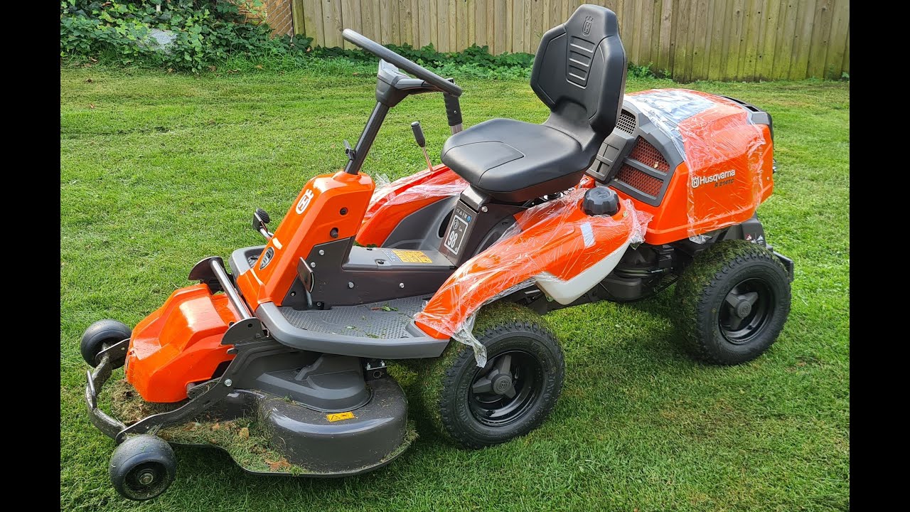 Husqvarna R 214TC Spritny September 2023