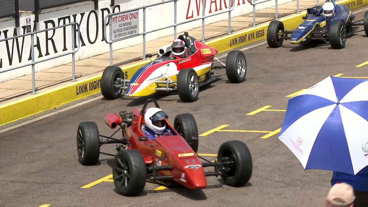 2021 Formula Vee   Round 1   Race 2  Zwartkops Raceway