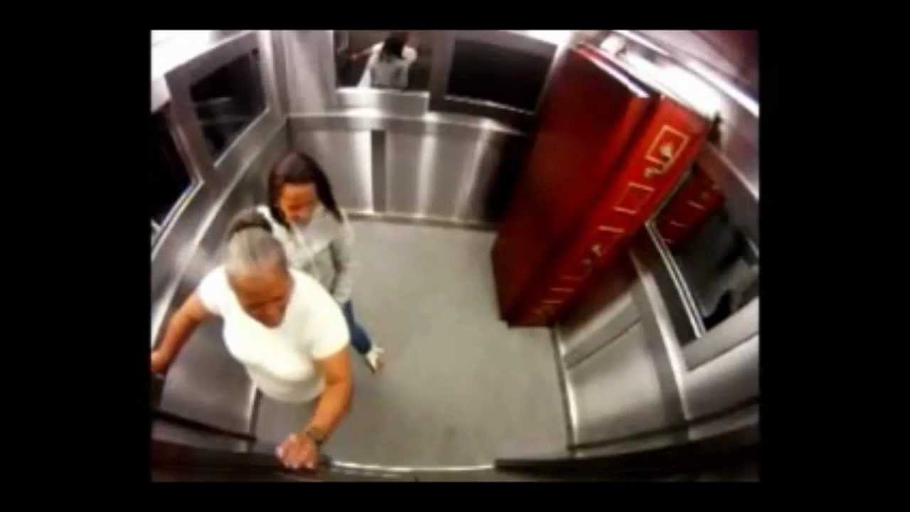 El ataúd en el elevador HD -BROMA CON UN MUERTO EN EL ASCENSOR -  Extremely Scary Corpse Elevator