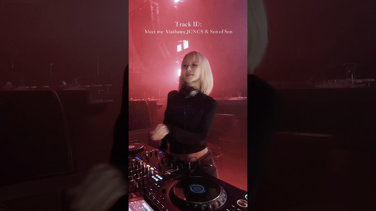 Techno is your only love?🎧 Full set on my channel #techno #melodictechno #dj #liveset #technodance