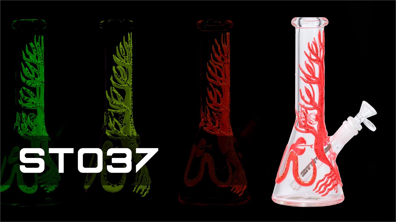 ST037  | NG NICE GLASS Glow-In-The-Dark Serpent & Tree