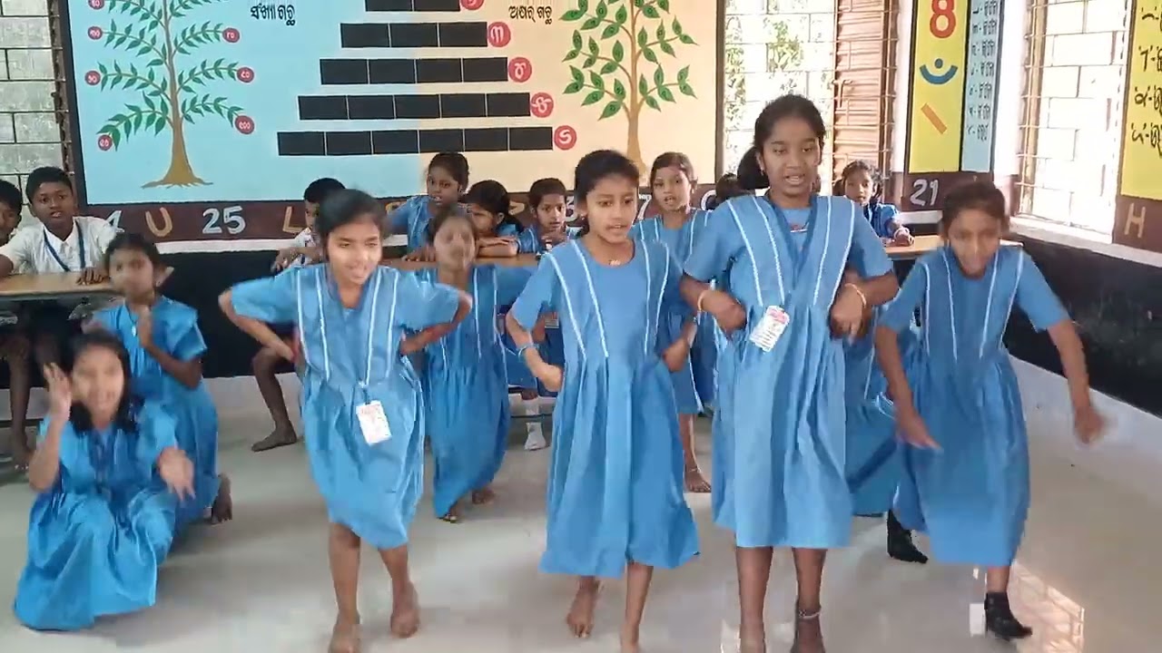 Pardesia raja by school students dance Benakunda primary school Ganjam Bhanjanagar 