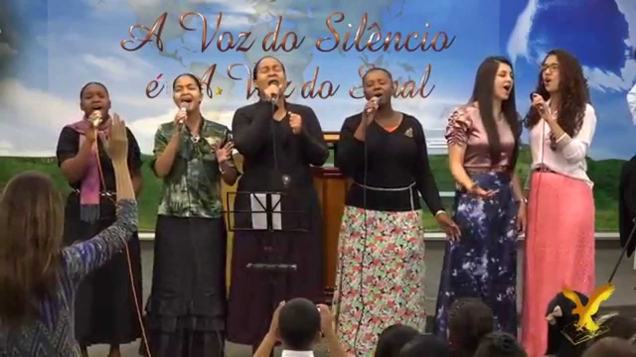 Em Um Tempo Como Este / Such A Time Like This - Grace Ellis & Irmãs