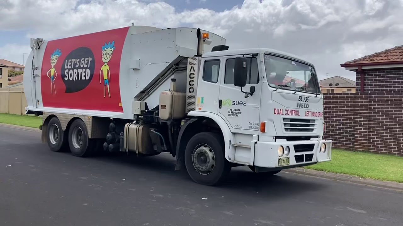 Campbelltown Garbage & Recycling SL735/744