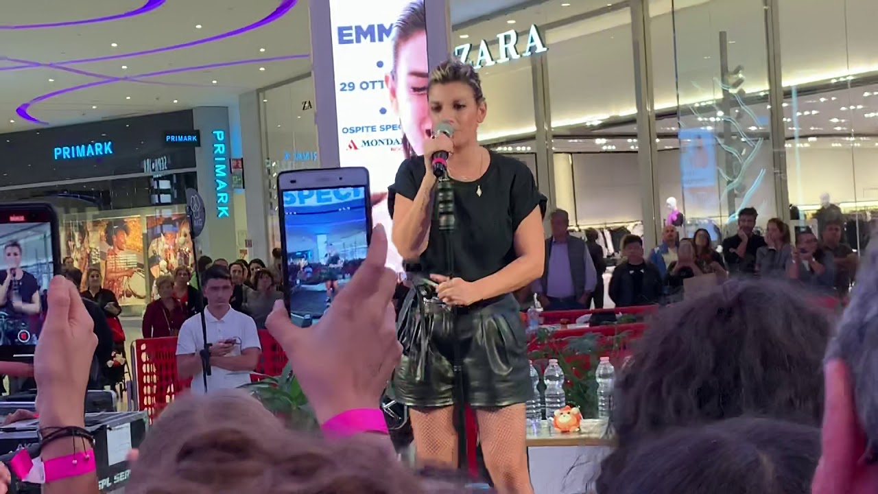Io Sono Bella - Emma @ FORTUNA Instore Tour 2019