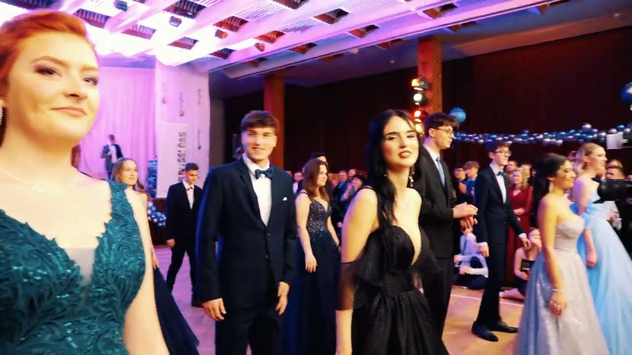 PŘEDTANČENÍ S4B | Střední škola stavební Třebíč