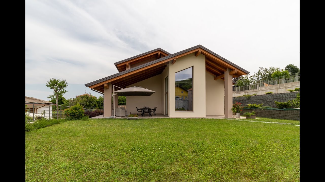 Vivere in una casa costruita con materiali naturali - Villa in bioedilizia a Buttigliera Alta (TO)