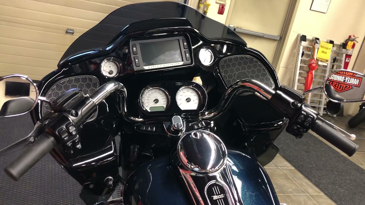 2016 Certified Pre-Owned FLTRXS Road Glide Special w/Color Matched Tour Pak Walk Around & Review