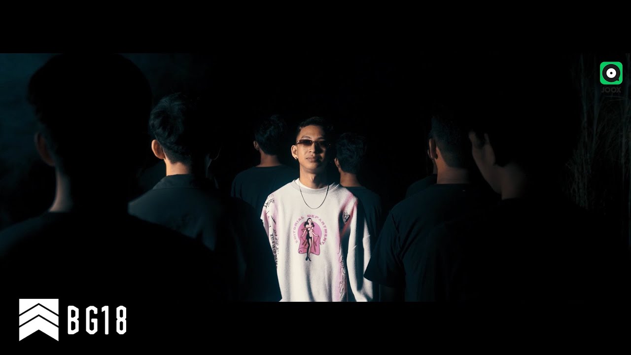 NAY - ကျဉ်းကျဉ်းလေး Full M/V