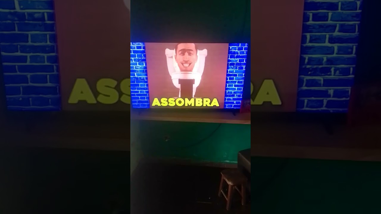 Skibidi Toilet VS C&acirc;mera Man | Brutusmano VS ColerguliRaps (Qual foi o melhor?)