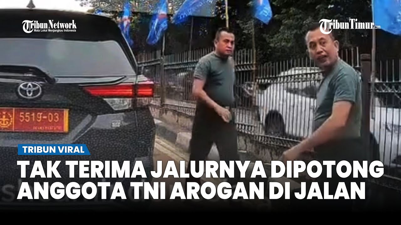 Aksi Arogan! Mobil Dinas Berpelat TNI Cekcok dengan Pengendara Lain di Jalan Umum