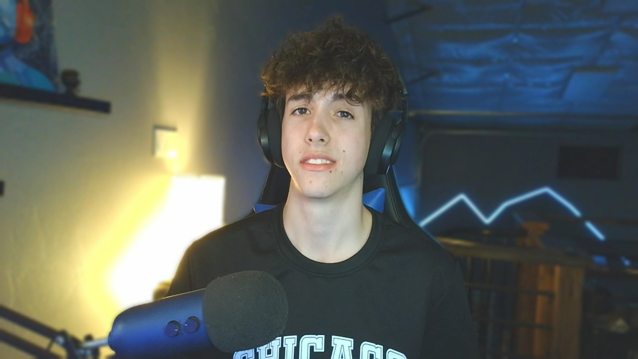 Chatting with viewers until I gain superpowers🦸🔥
