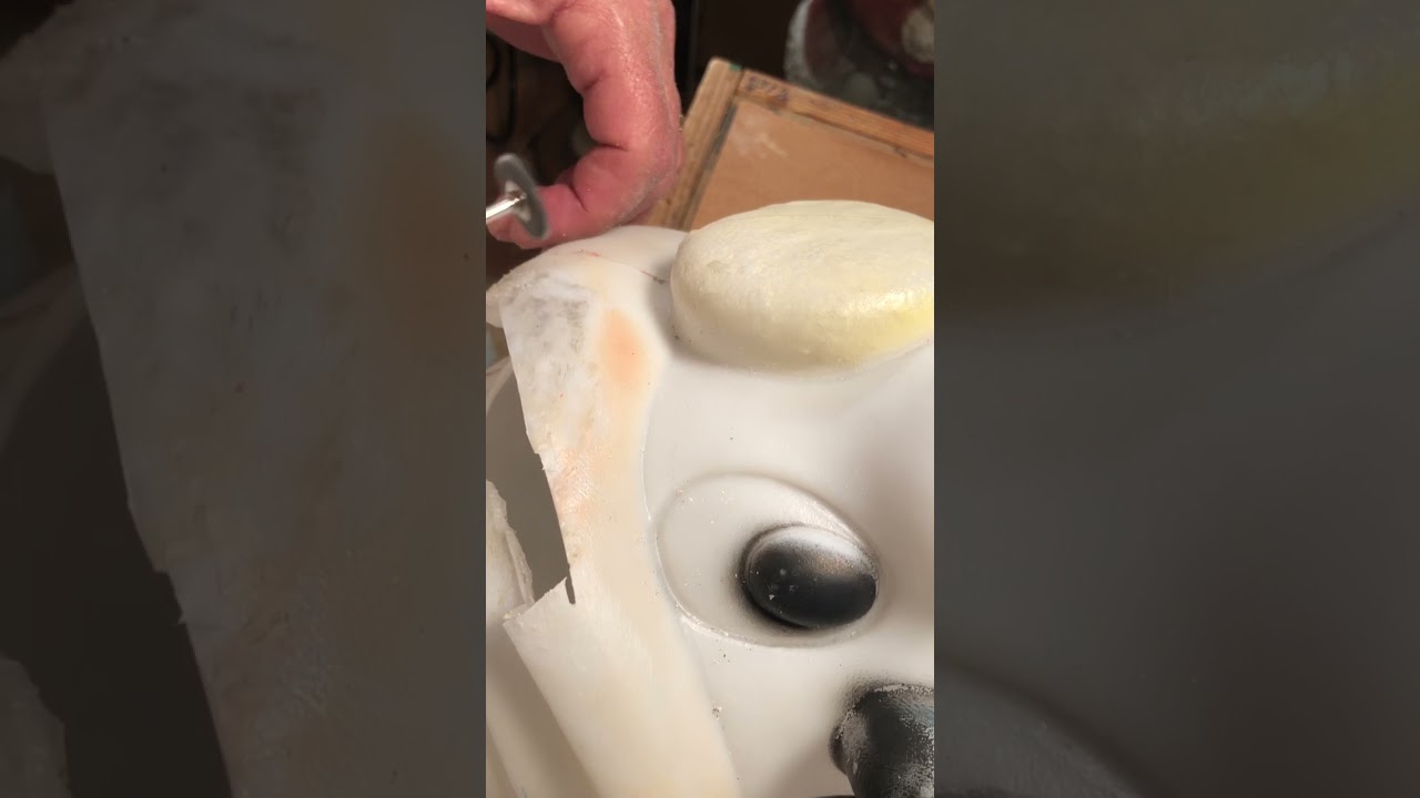 Preparations to patch a hole in a blow mold