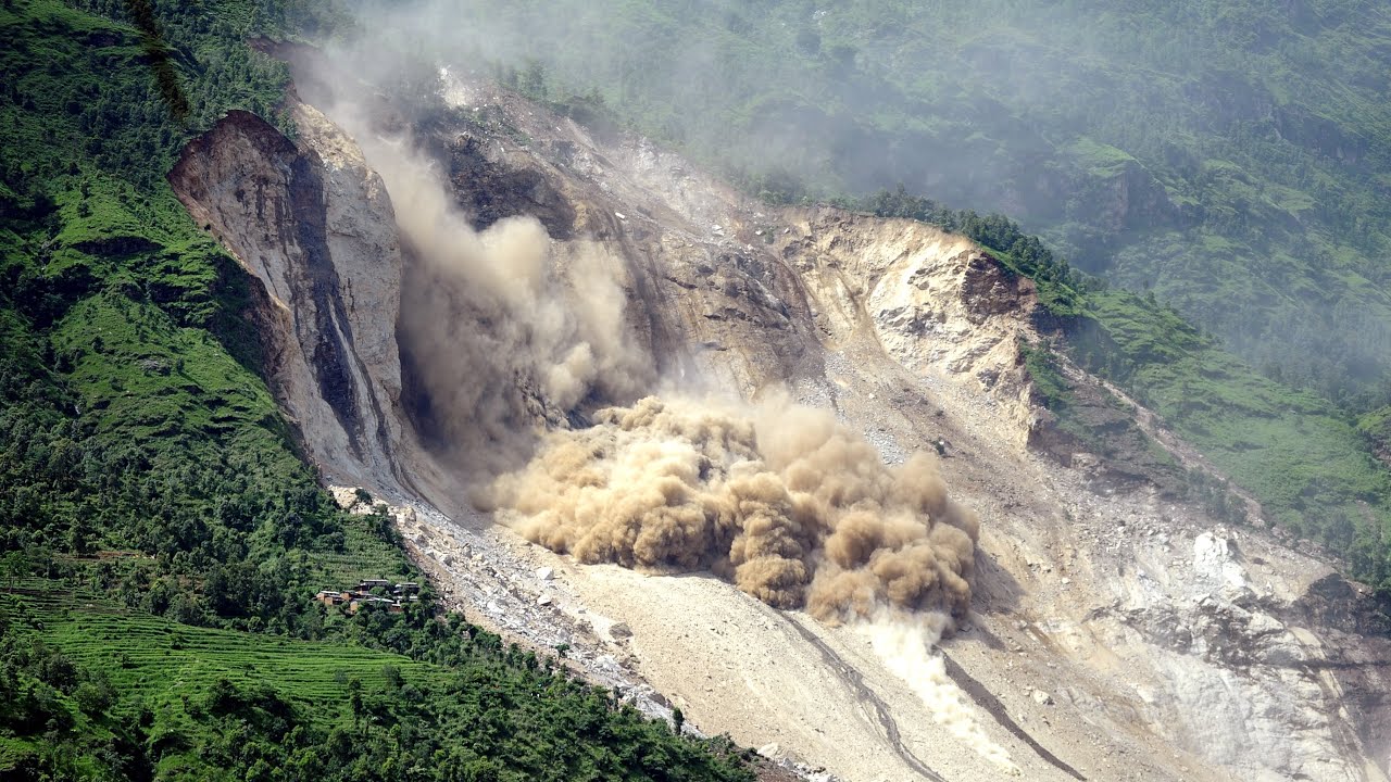 Documenting the Illgraben Torrential Flow