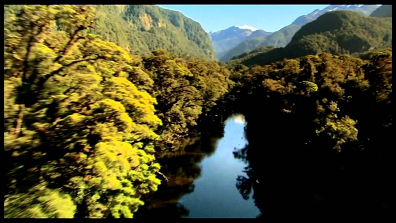 Madhumita & Didi Aradhana- The River of Life Kiirtan (Baba Nam Kevalam)