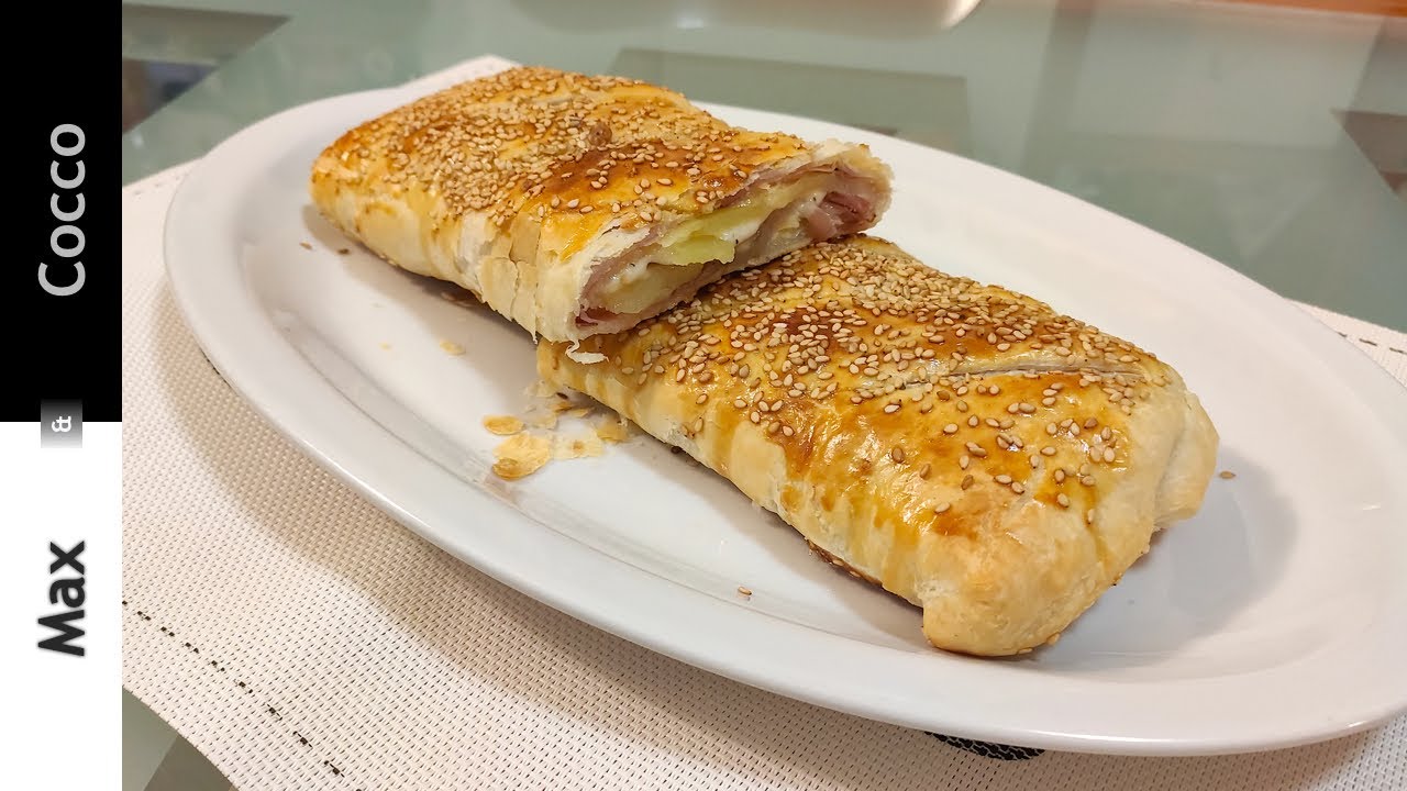 Strudel Salato di Sfoglia con Speck Patate e Scamorza Affumicata