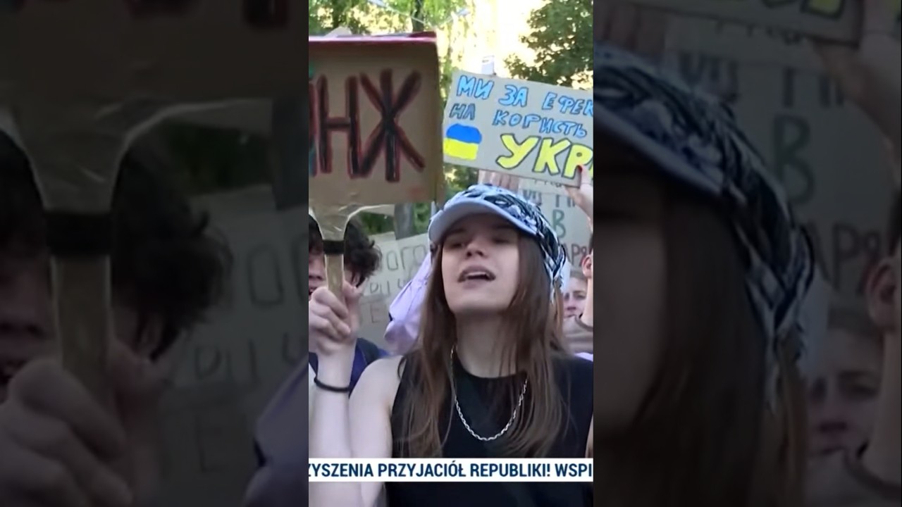 Tysiące wyszły na ulice Kijowa. Protest przeciw decyzji Zełenskiego