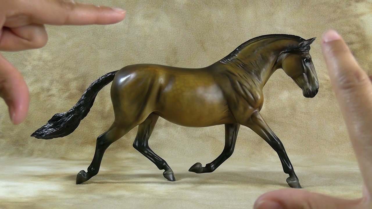 Mamacita -- Model a Month: A Breyer Review Series