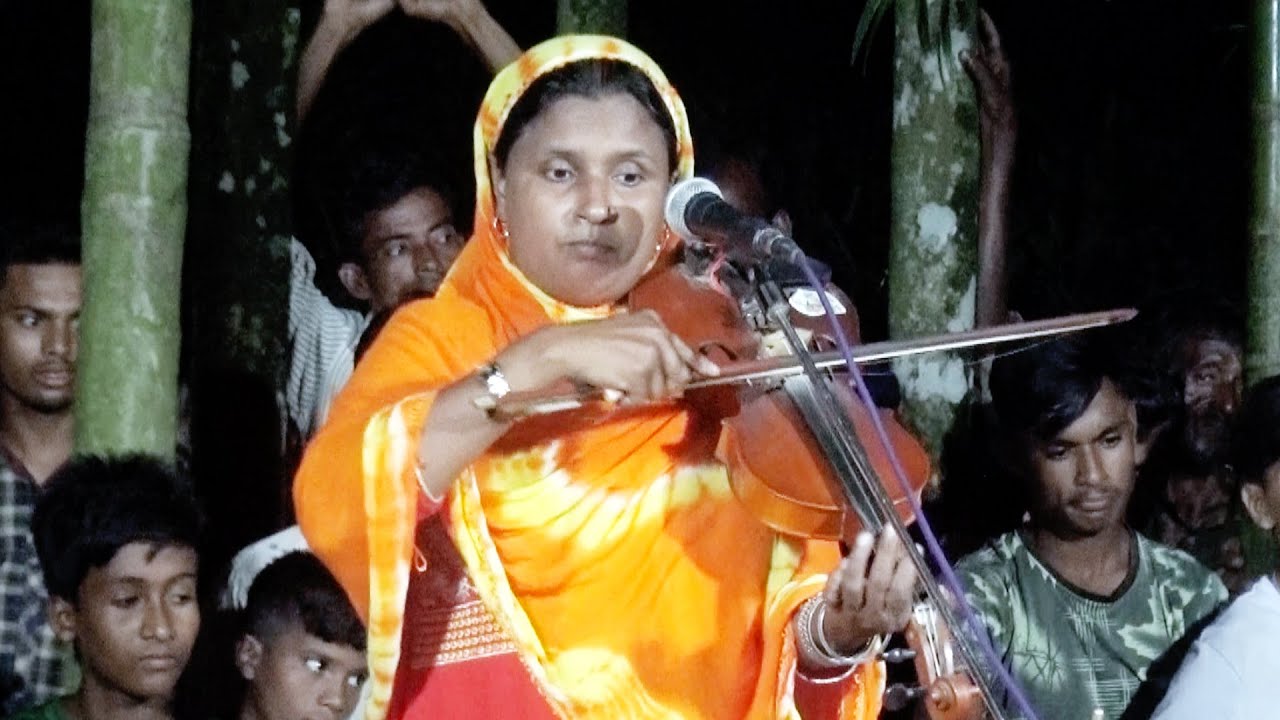উস্তাদের গান গেয়ে মঞ্চ গরম করে দিলেন অন্ধ আলেয়া II নিজে আল্লাহ তার হয়ে যায় যেজন রাসুল নামে পাগল