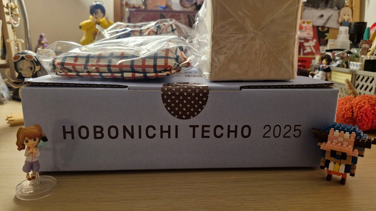 Hobonichi 2025 unboxing :)
