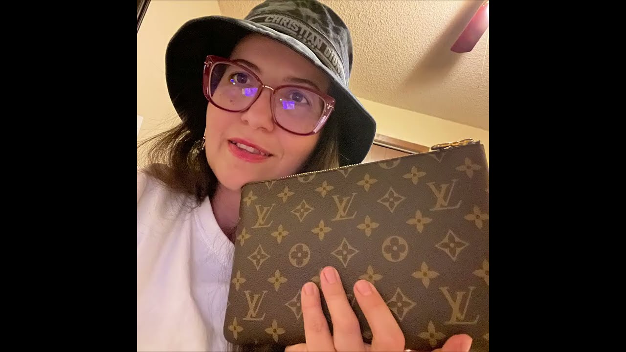 Louis Vuitton Key Pouch M/Unboxing/Review, What it Fits, etc. Is It Worth The Hype?