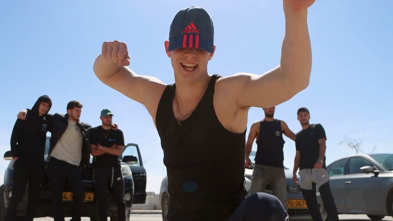 בלבש בלבש בלבש - מוסקו פארוק | מחזור טז בלבש