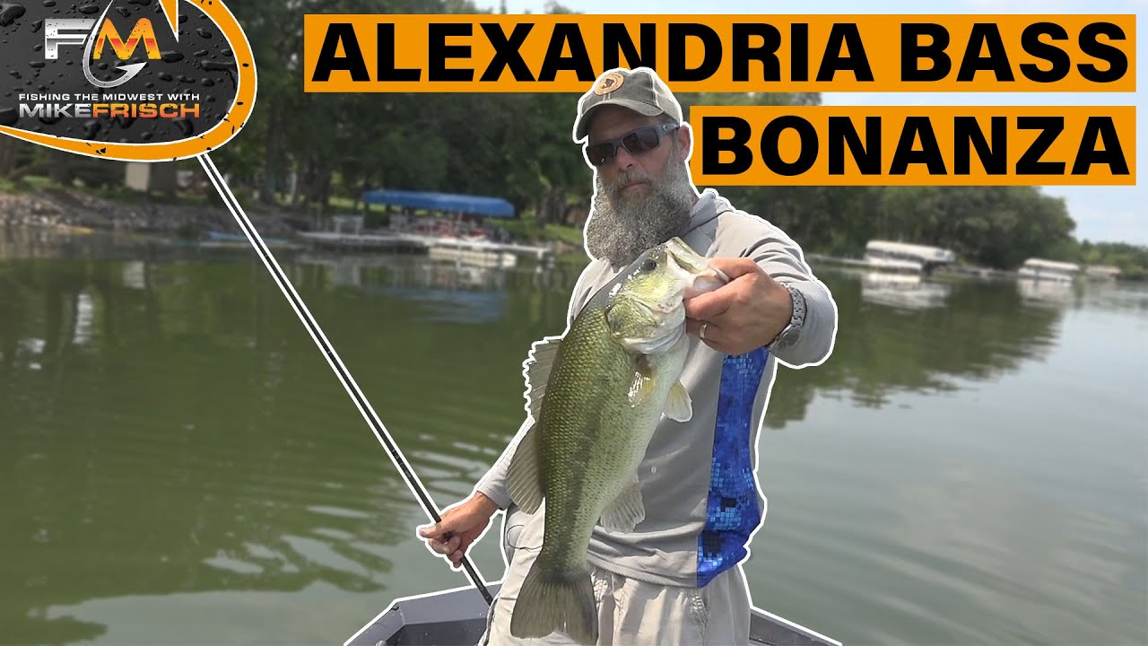 Catching Shallow Water Bass with Dana Freese - FTM 2025 E12