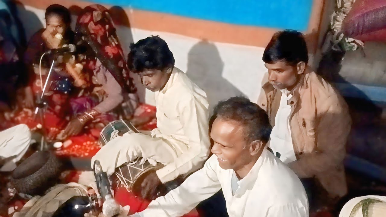 भजन कार्यक्रम बहुत सुंदर प्रस्तुति बाई चारों की देहाती डांस 🤗🤗 भजन बिना सुनो हे भगवान 