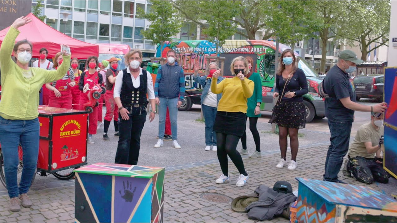 Weltspieltag an der Treppenstra&szlig;e mit der Roten R&uuml;be